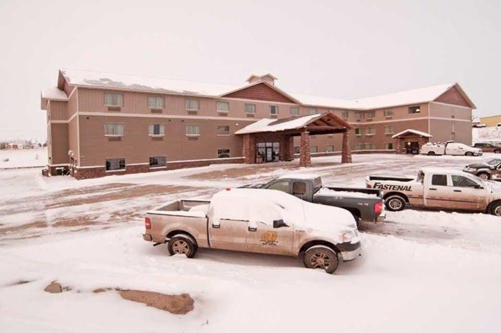 Hotel The Watford Watford City Exterior foto